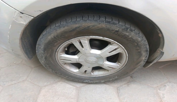 2010 Hyundai i20 SPORTZ 1.2, Petrol, Manual, 1,59,599 km, tyre