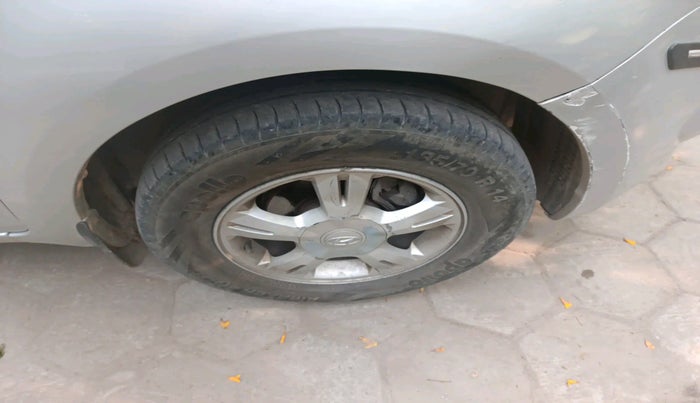 2010 Hyundai i20 SPORTZ 1.2, Petrol, Manual, 1,59,599 km, tyre