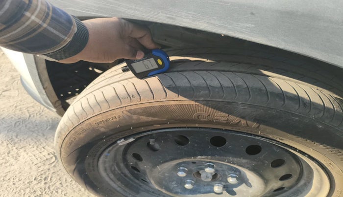 2023 Maruti Grand Vitara SIGMA SMART HYBRID, Petrol, Manual, 64,432 km, tyre