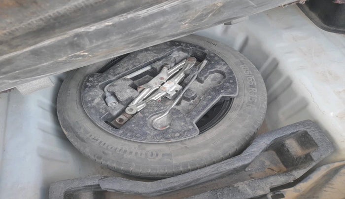 2017 Maruti Ciaz VDI+ SHVS, Diesel, Manual, 1,24,017 km, tyre