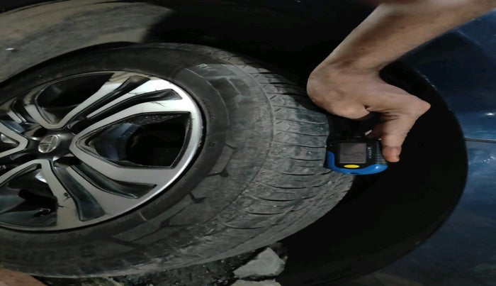 2022 Tata TIGOR XZ PLUS CNG, Petrol, Manual, 1,13,411 km, tyre