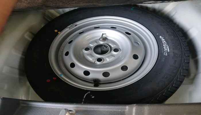 2023 Maruti Alto K10 LXI, Petrol, Manual, 10,288 km, tyre