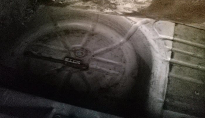 2010 Ford Figo TITANIUM 1.4 DIESEL, Diesel, Manual, 89,786 km, tyre