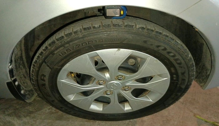 2015 Hyundai Xcent S 1.2, Petrol, Manual, 37,991 km, tyre