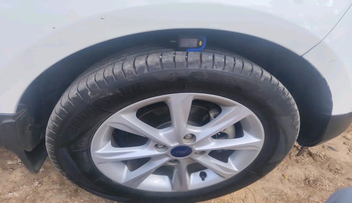 2020 Ford Ecosport TITANIUM 1.5L DIESEL, Diesel, Manual, 63,873 km, tyre