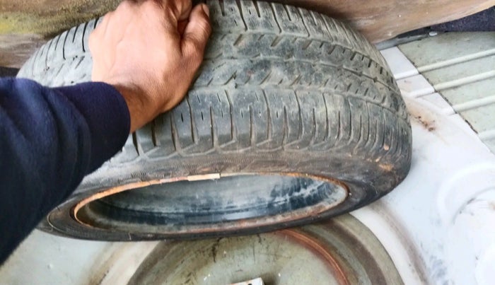 2012 Ford Classic 1.6 DURATEC CLXI, Petrol, Manual, 47,574 km, tyre