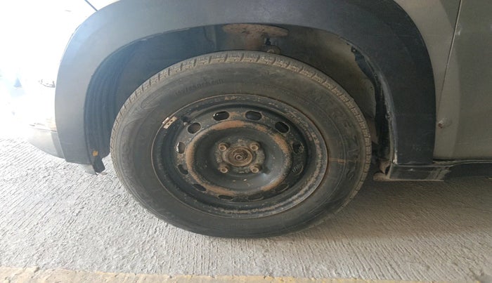 2017 Mahindra KUV 100 NXT K4+ D 6 STR, Diesel, Manual, 1,45,488 km, tyre