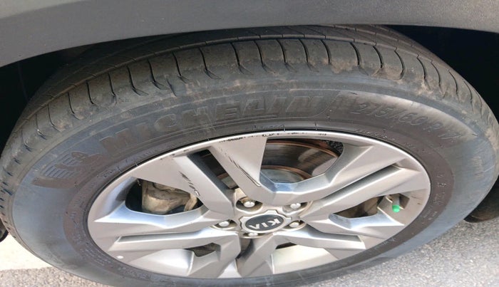 2019 KIA SELTOS HTX PLUS 1.5 DIESEL, Diesel, Manual, 1,97,386 km, tyre