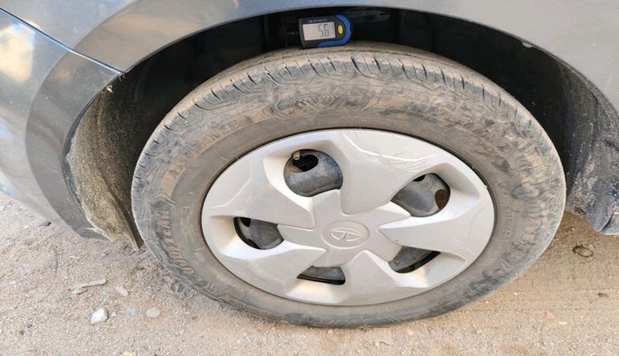 2020 Tata Tiago XT PETROL, Petrol, Manual, 23,521 km, tyre