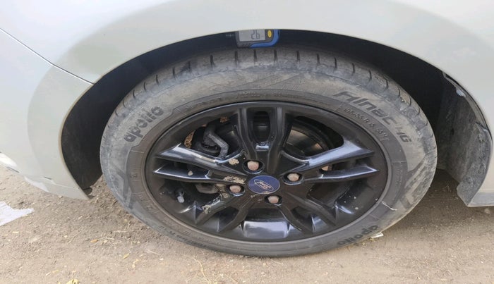 2017 Ford New Figo TITANIUM1.5 DIESEL, Diesel, Manual, 1,21,951 km, tyre