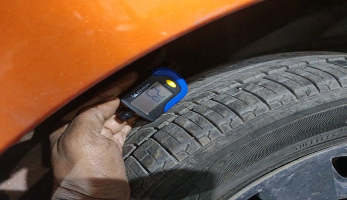 2015 Maruti Alto K10 VXI, Petrol, Manual, 1,06,936 km, tyre