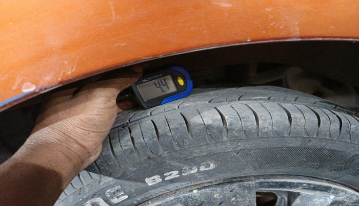 2015 Maruti Alto K10 VXI, Petrol, Manual, 1,06,936 km, tyre