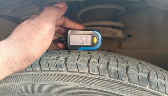 2014 Maruti Swift Dzire VXI, Petrol, Manual, 87,863 km, tyre