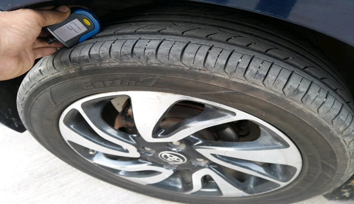 2019 Toyota Glanza V, Petrol, Manual, 1,27,157 km, tyre