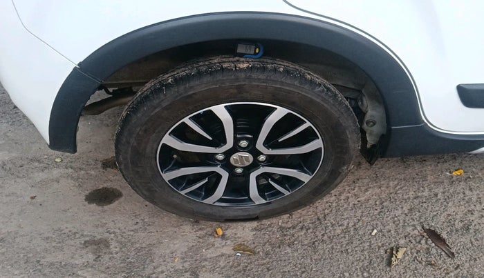 2025 Maruti WAGON R MAV VX, Petrol, Manual, 6,844 km, tyre