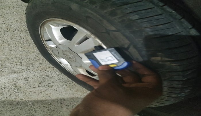 2012 Hyundai i20 SPORTZ 1.4 CRDI, Diesel, Manual, 1,04,997 km, tyre