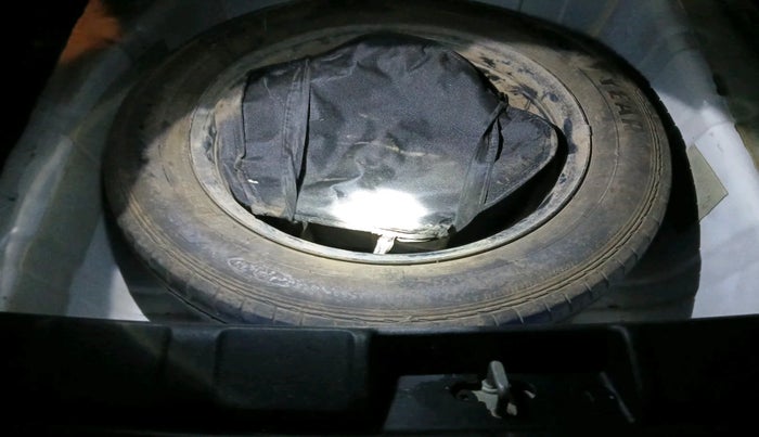 2021 Tata NEXON XMA PLUS SUNROOF PETROL, Petrol, Automatic, 72,000 km, tyre