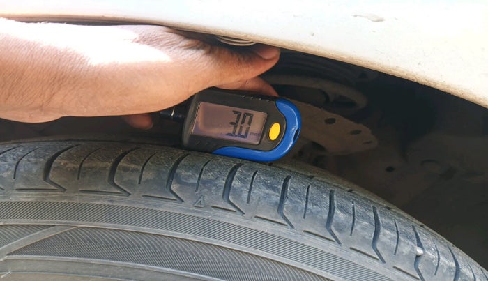 2014 Honda City 1.5L I-VTEC V MT, Petrol, Manual, 50,611 km, tyre