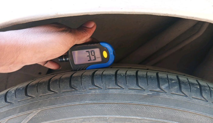 2014 Honda City 1.5L I-VTEC V MT, Petrol, Manual, 50,611 km, tyre