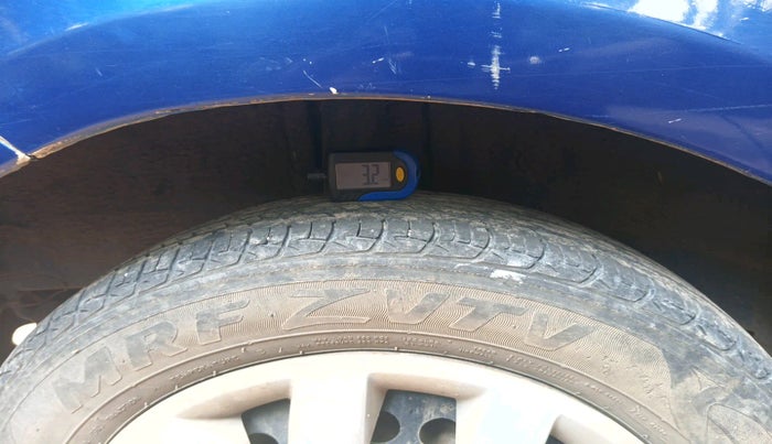 2016 Hyundai Elite i20 ERA 1.4 CRDI, Diesel, Manual, 1,45,797 km, tyre