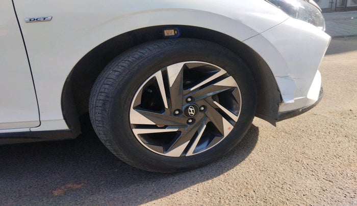 2021 Hyundai NEW I20 ASTA (O) 1.0 TURBO GDI DCT, Petrol, Automatic, 30,815 km, tyre