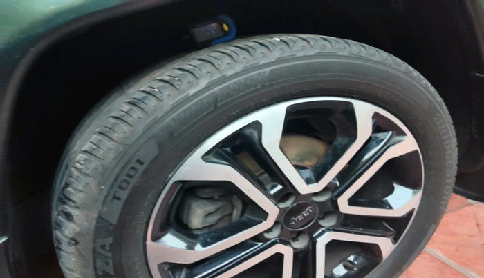 2021 Jeep Compass MODEL S (O) 2.0 DIESEL, Diesel, Manual, 30,000 km, tyre