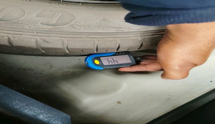 2021 Maruti Baleno DELTA PETROL 1.2, Petrol, Manual, 80,173 km, tyre