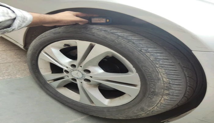 2014 Mercedes Benz C Class C 200 AVANTGARDE, Petrol, Automatic, 79,193 km, tyre