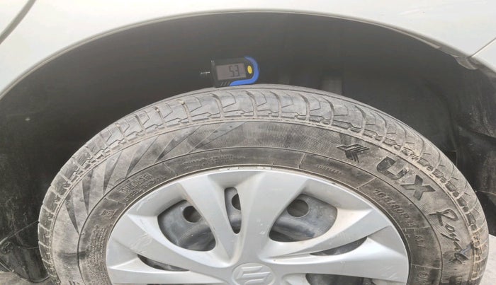 2024 Maruti Swift VXI, Petrol, Manual, 13,859 km, tyre