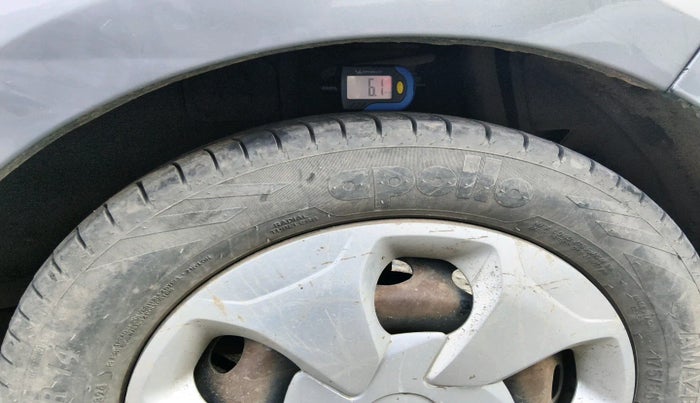 2018 Tata Tiago XT PETROL, Petrol, Manual, 70,904 km, tyre