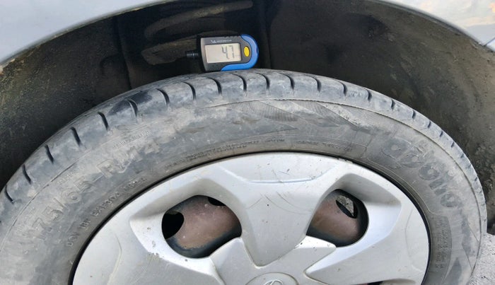 2018 Tata Tiago XT PETROL, Petrol, Manual, 70,904 km, tyre