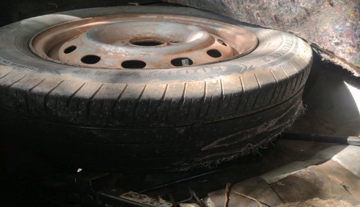 2013 Tata Indigo ECS LX TDI, Diesel, Manual, 2,52,924 km, tyre