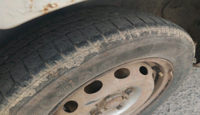 2013 Tata Indigo ECS LX TDI, Diesel, Manual, 2,52,924 km, tyre