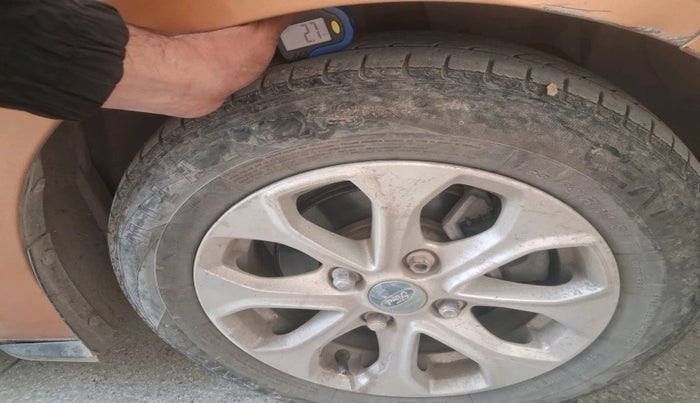 2015 Ford New Figo TITANIUM1.5 DIESEL, Diesel, Manual, 1,21,133 km, tyre