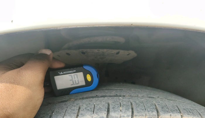 2015 Honda Amaze 1.2L I-VTEC S, Petrol, Manual, 46,230 km, tyre