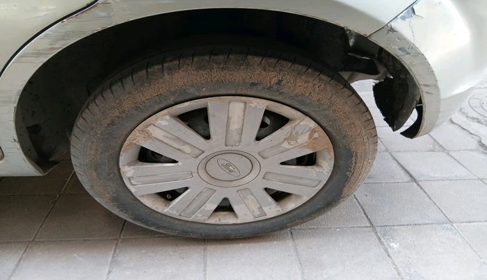 2012 Ford Figo ZXI 1.4 DIESEL, Diesel, Manual, 1,15,144 km, tyre