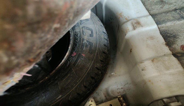 2010 Hyundai i20 MAGNA 1.2, Petrol, Manual, 74,600 km, tyre