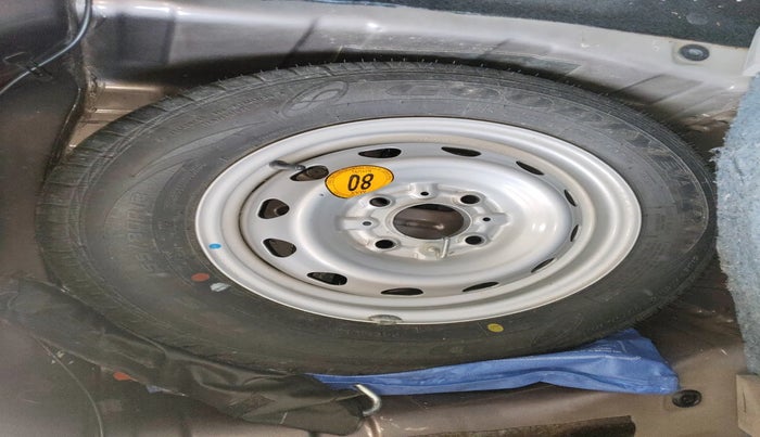 2019 Tata Tiago XZA PETROL, Petrol, Automatic, 33,910 km, tyre