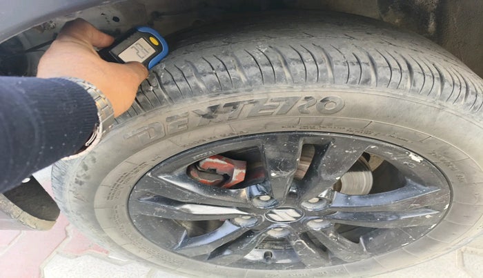 2019 Maruti Vitara Brezza ZDI, Diesel, Manual, 1,42,319 km, tyre