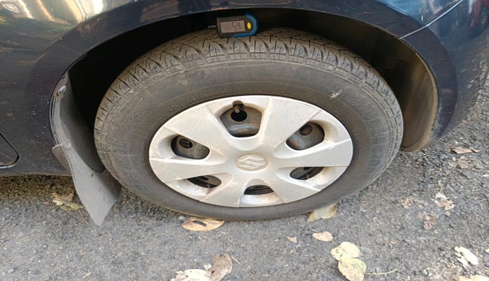 2011 Maruti Ritz VXI, Petrol, Manual, 53,916 km, tyre