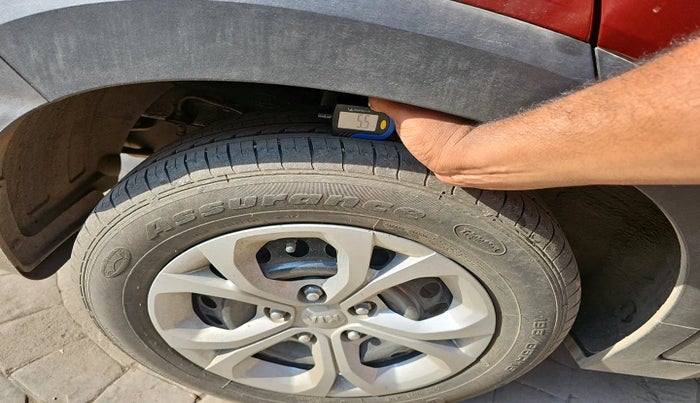 2021 KIA SONET HTE 1.2, Petrol, Manual, 13,112 km, tyre