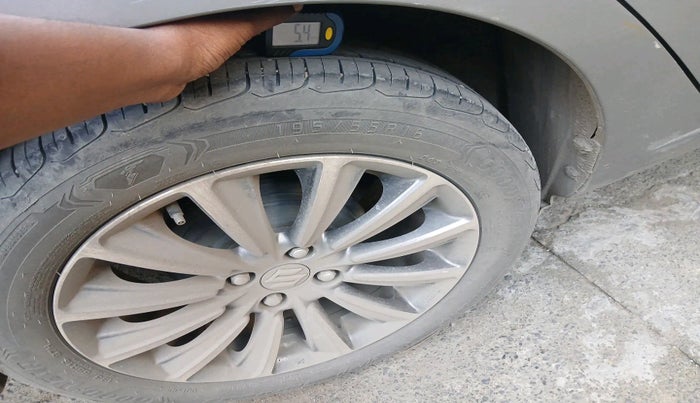 2019 Maruti Ciaz ALPHA  AT 1.5 SHVS PETROL, Petrol, Automatic, 83,912 km, tyre