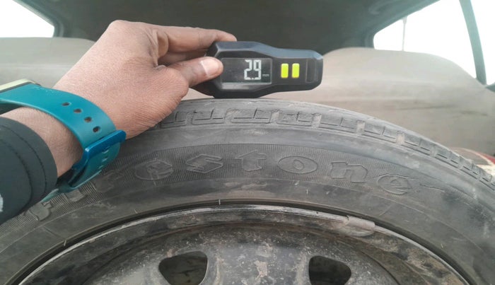 2018 Maruti Alto K10 VXI (O) AMT, Petrol, Automatic, 1,42,722 km, tyre