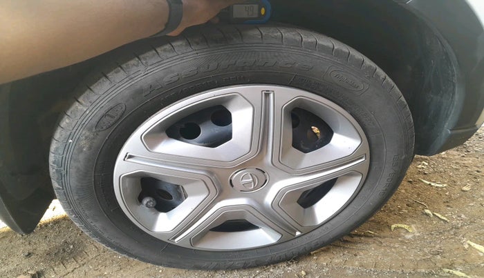 2023 Tata NEXON XM PETROL, Petrol, Manual, 32,409 km, tyre