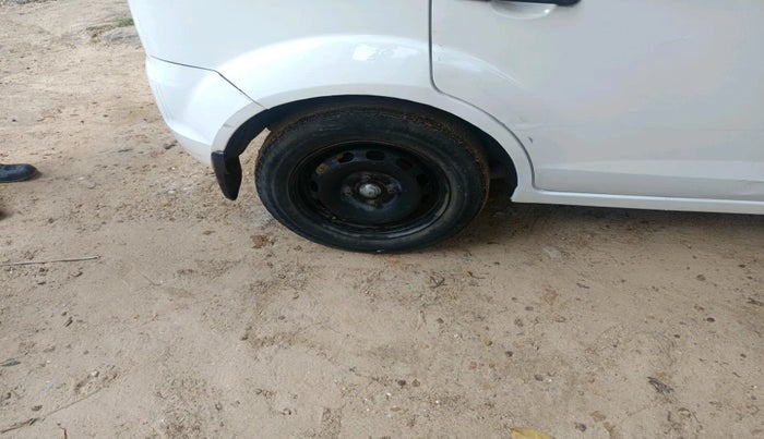 2010 Ford Figo EXI 1.4 DIESEL, Diesel, Manual, 1,43,876 km, tyre