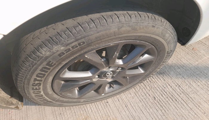 2019 Hyundai Elite i20 SPORTZ PLUS 1.4 CRDI, Diesel, Manual, 1,05,887 km, tyre