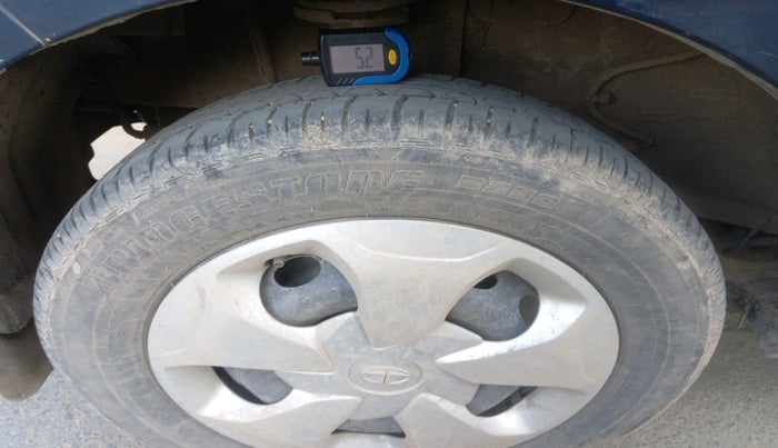 2022 Tata Tiago XT CNG, Petrol, Manual, 35,265 km, tyre