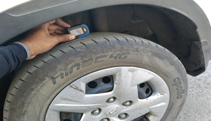 2020 Hyundai VENUE S 1.4 CRDI, Diesel, Manual, 1,11,500 km, tyre