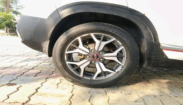 2019 KIA SELTOS GTX 1.4 PETROL, Petrol, Manual, 56,162 km, tyre