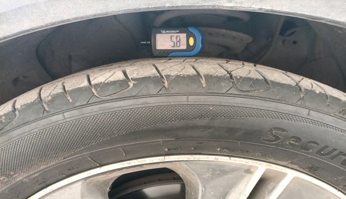 2016 Hyundai Creta SX PLUS AT 1.6 DIESEL, Diesel, Automatic, 54,225 km, tyre